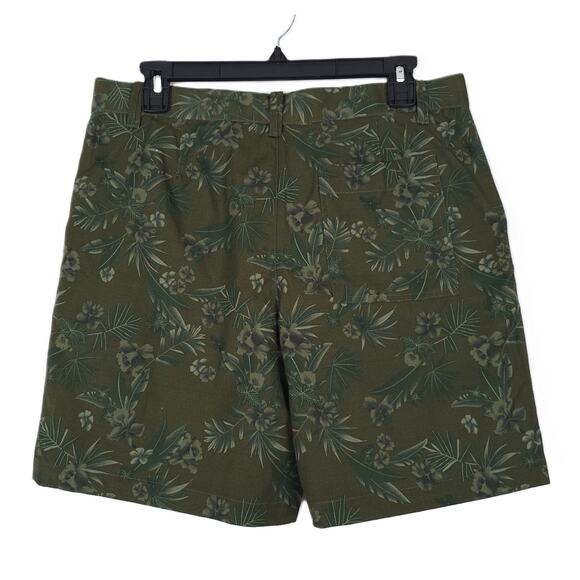 A.p.c. Men's Regular-Fit Andy 100% Cotton 7" Short Green Floral Print Medium NWT - Picture 2 of 13